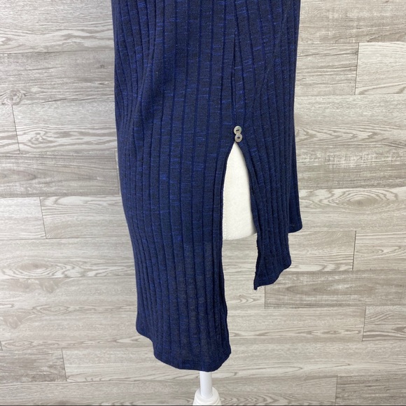 Anthropologie Deletta Navy Vneck Pull Over Sweater - Picture 4 of 7